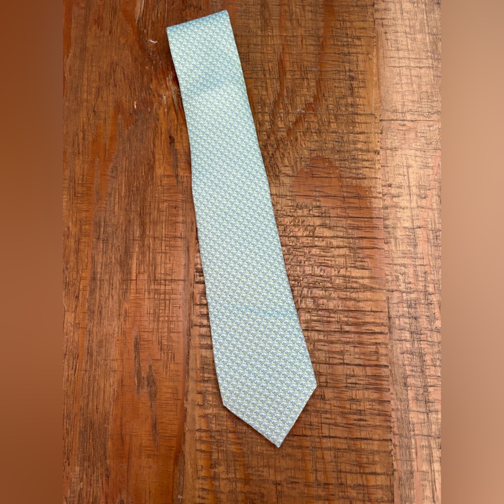 Vineyard Vines Light Blue Patterned Tie